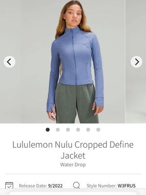 Lululemon cropped define jacket 2022 waterdrop EUC sz 4